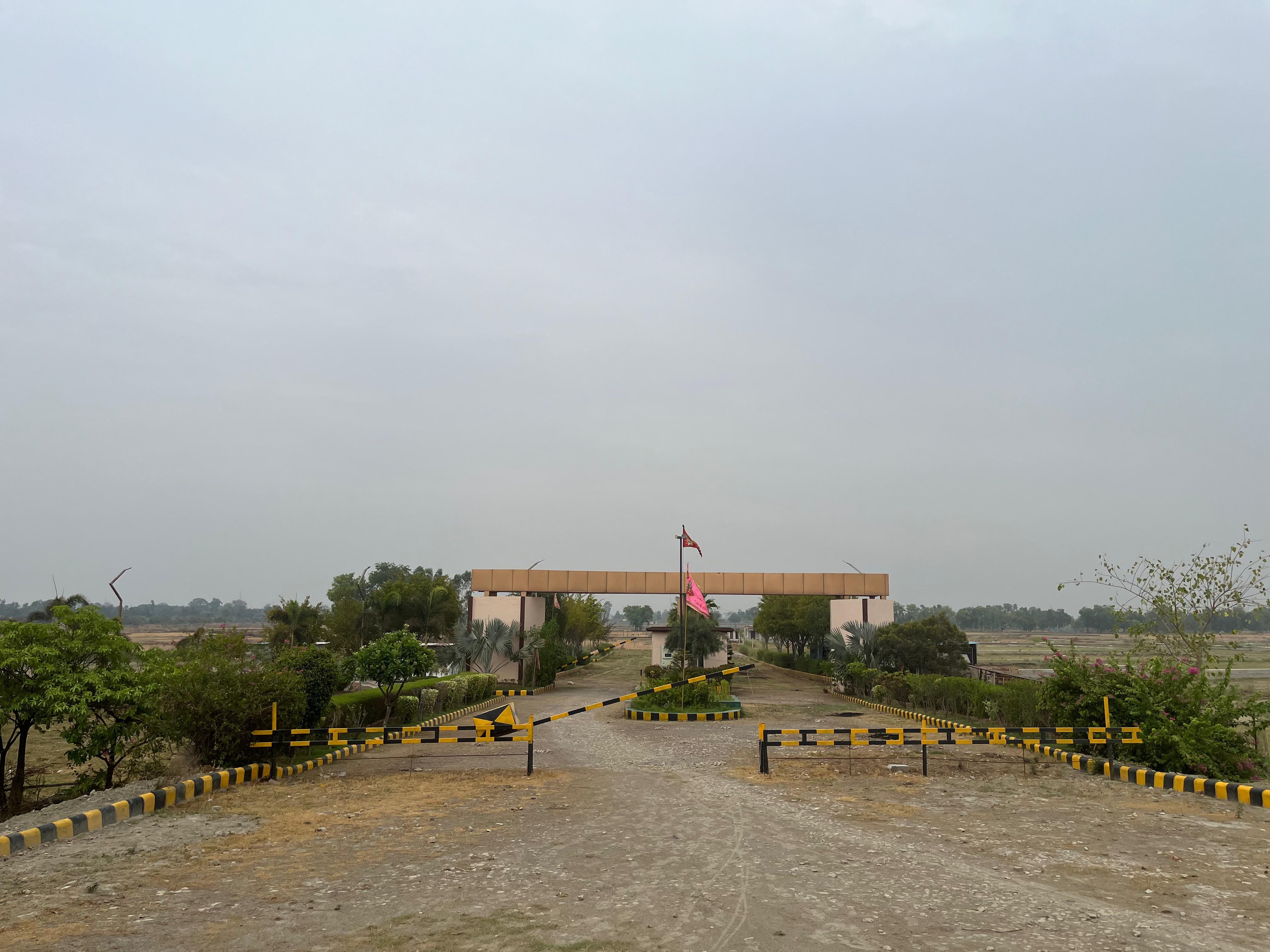 Plot On Kishan Path, Near Dayal Institute