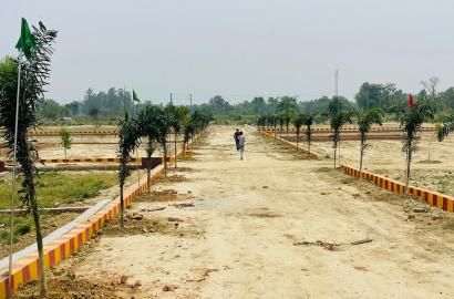 Plot on Outer Ring Road Lucknow : New Town