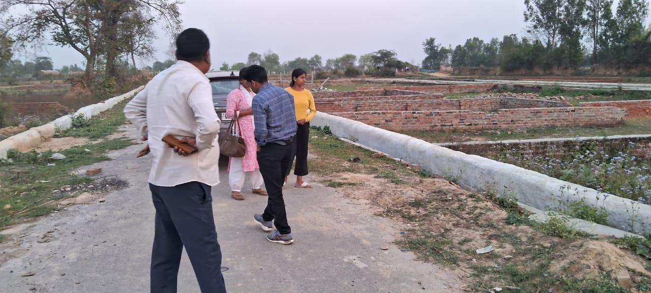 Plot on Lucknow Ayodhya Highway