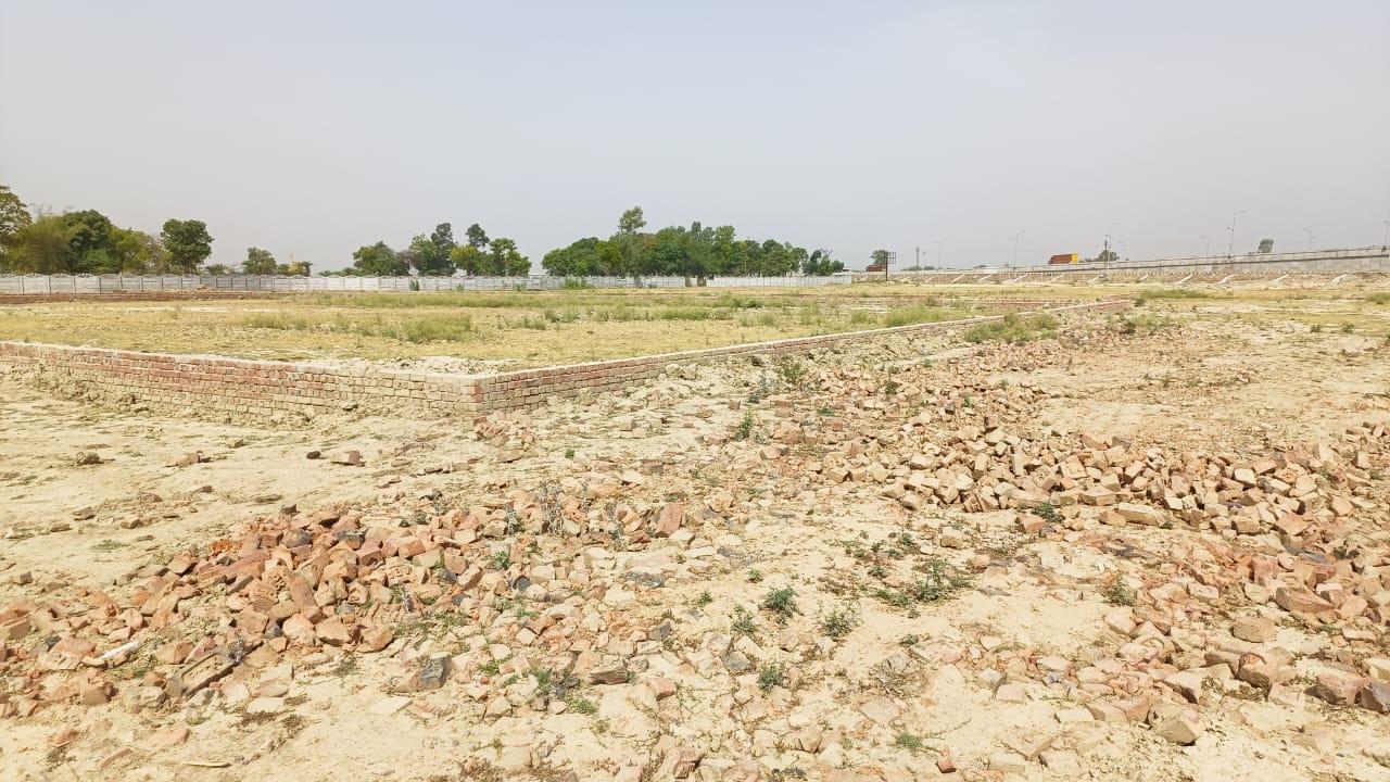 Plot in Lucknow near Ansal city